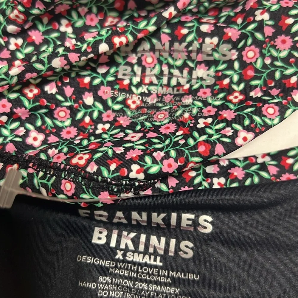 NEW SET 2 pc Frankie’s bikinis Swim izabella kealy Halter Size XS